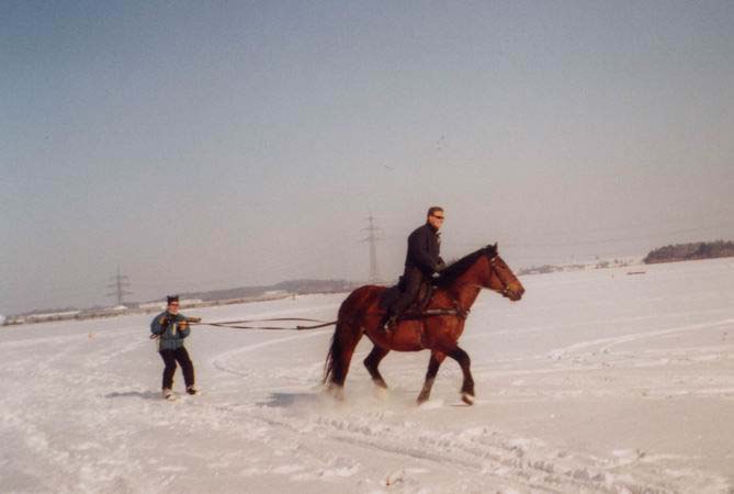 Martin mit Raphi und Tobi auf dem Weg zur Startlinie
