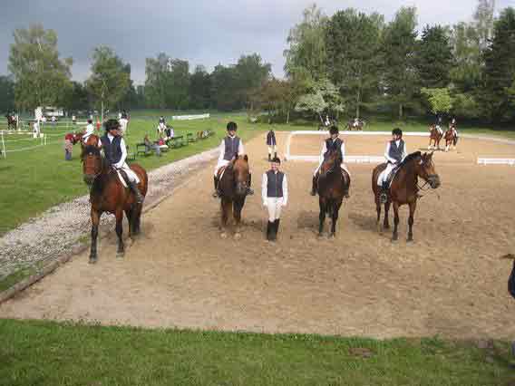 Rassenquadrille Gruppenbild